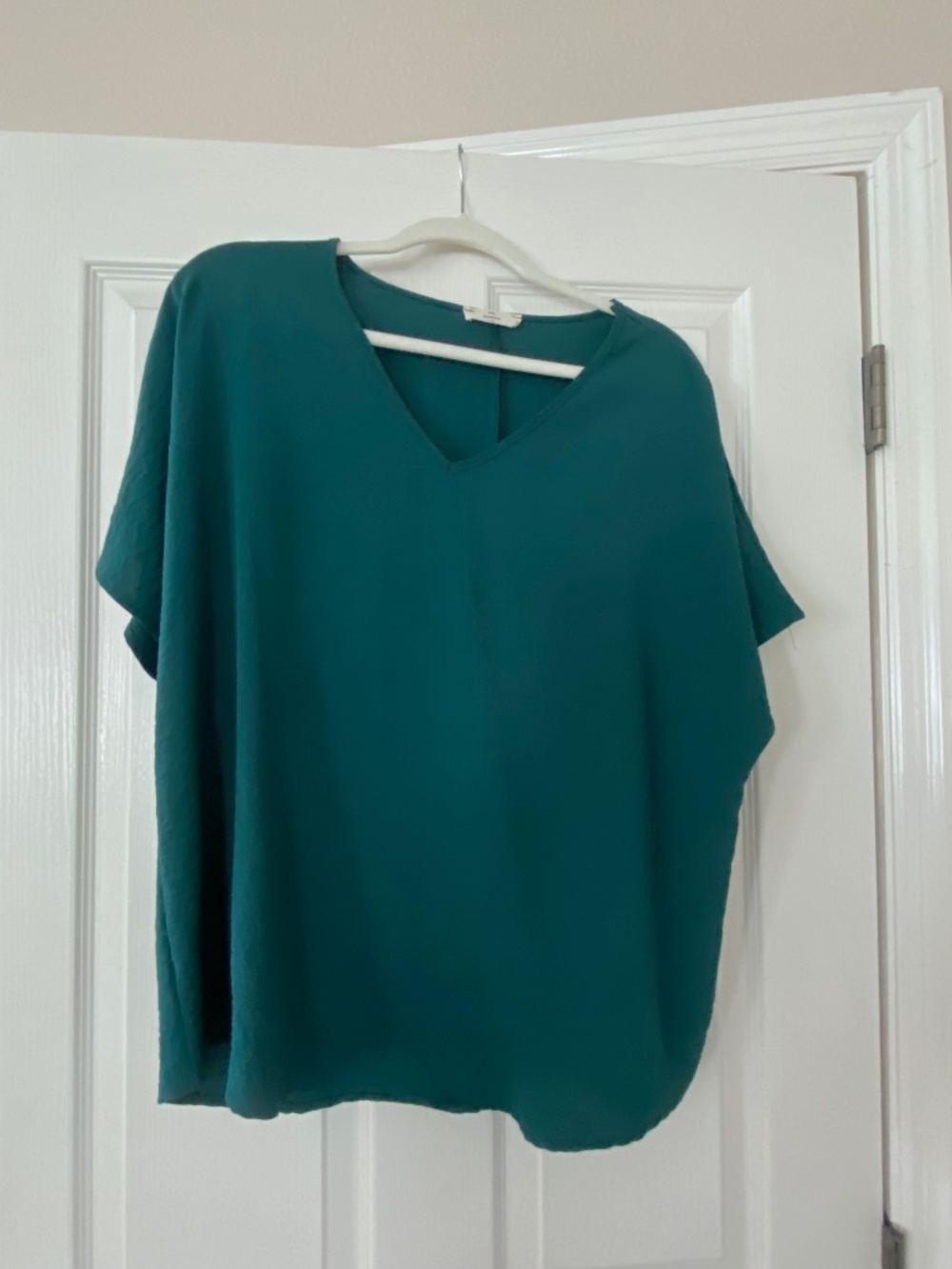 Entro Boutique V Neck